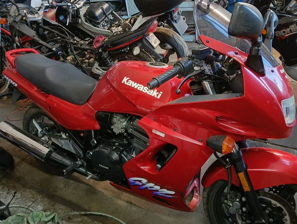 Kawasaki gpz1100 horyzont