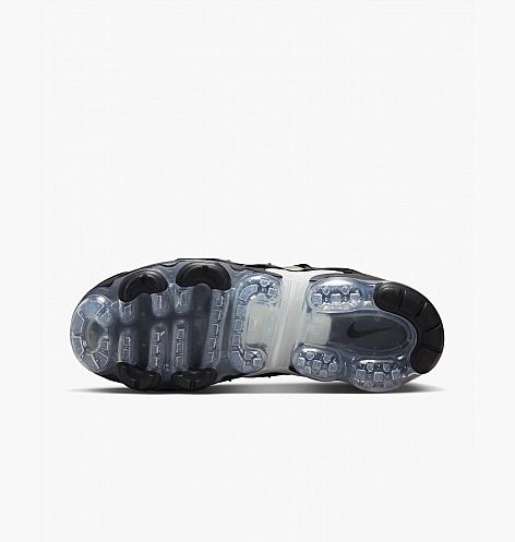 Кросівки Nike Vapormax Plus DX3720 200