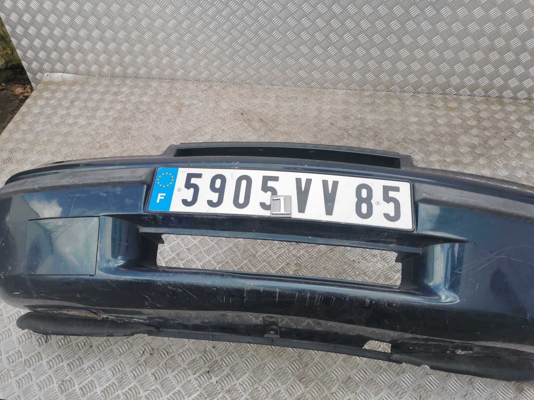 Zderzak przedni przód Opel Calibra   CAŁY SUPER STAN
