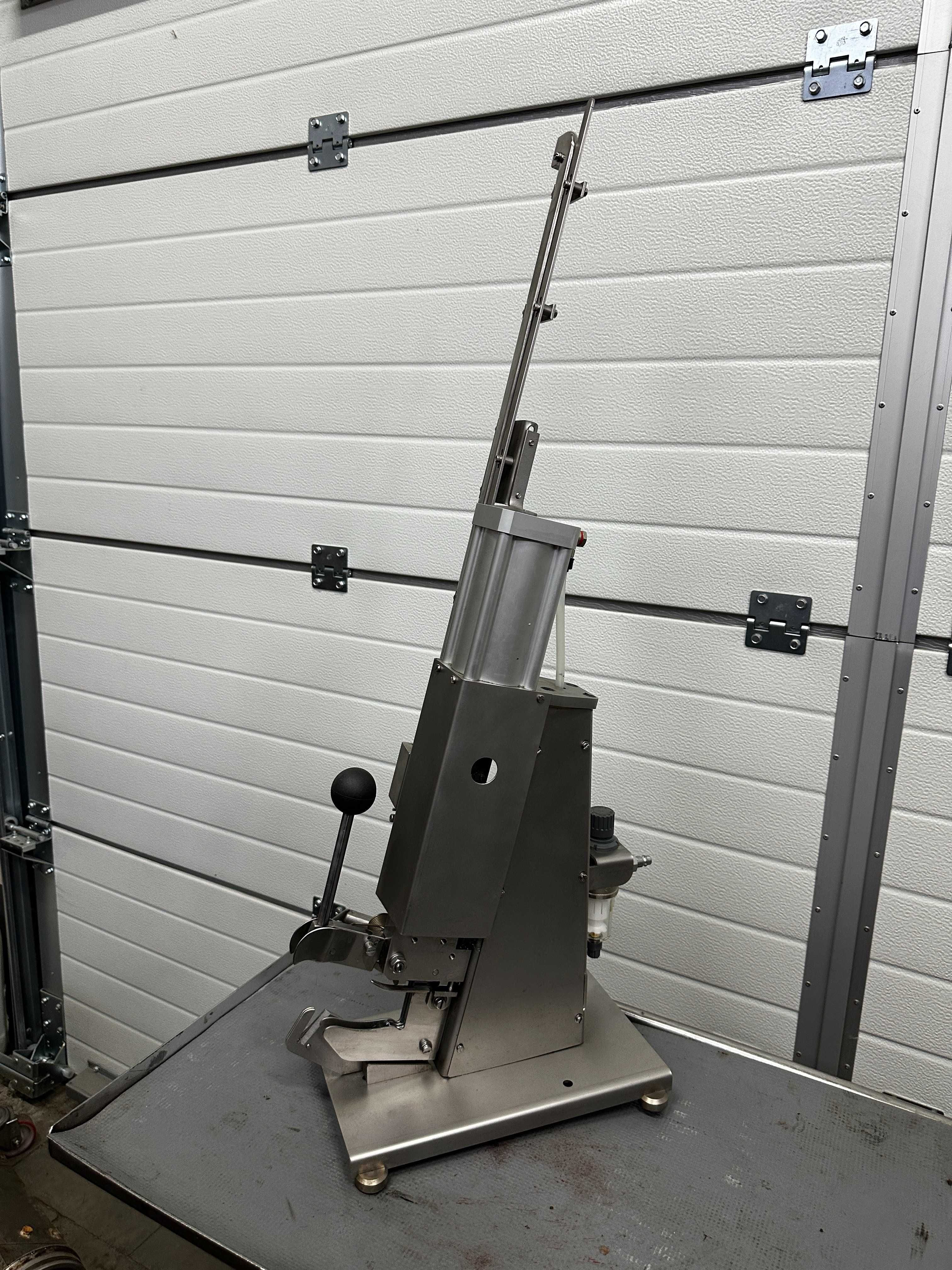 Кліпсатор однокліпний КН-3С