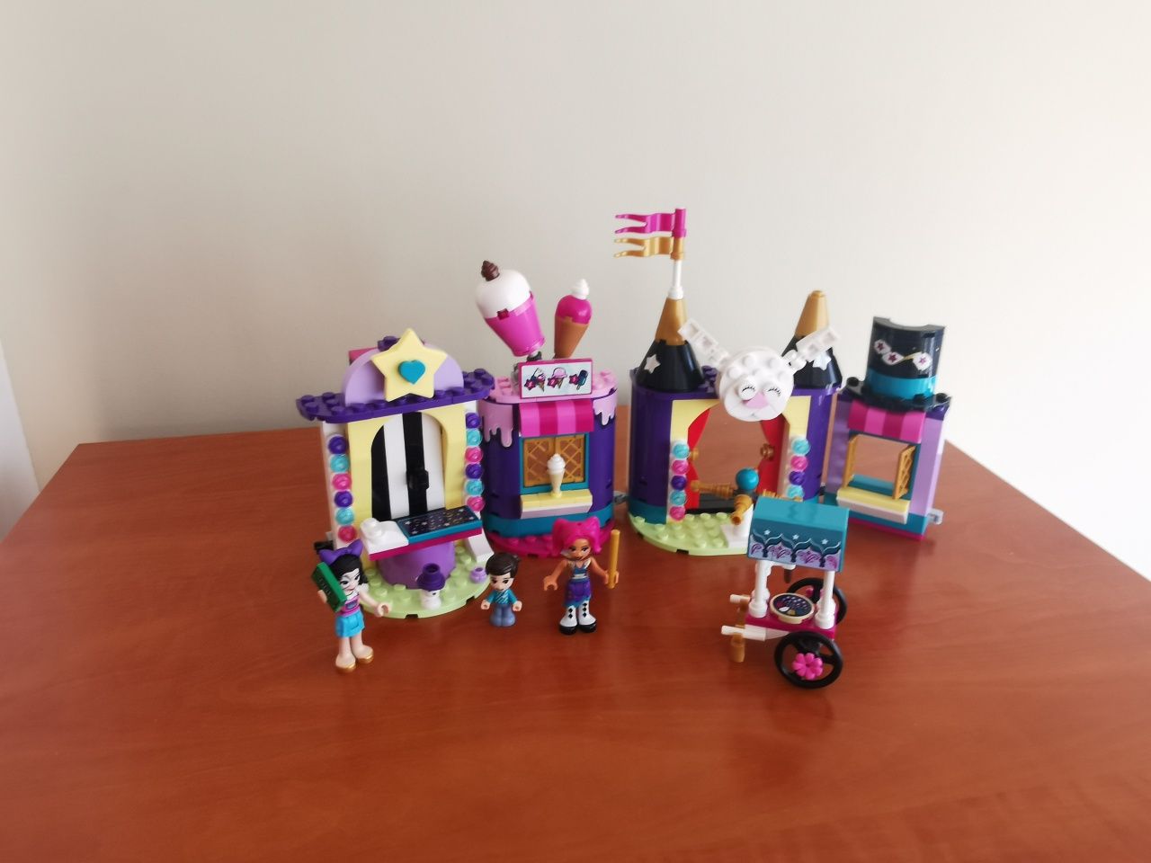 Lego Friends 41687 Magical funfair
