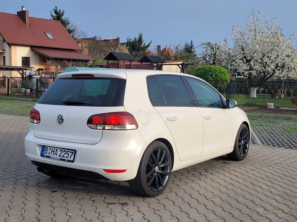 Vw Golf 1.4tsi 122km Full opcja niski przebieg!