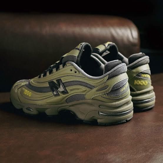 Кросівки New Balance 1000