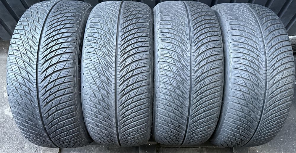 Зима 4шт Michelin Pilot Alpin 5 MO 245/40 R19 98V
