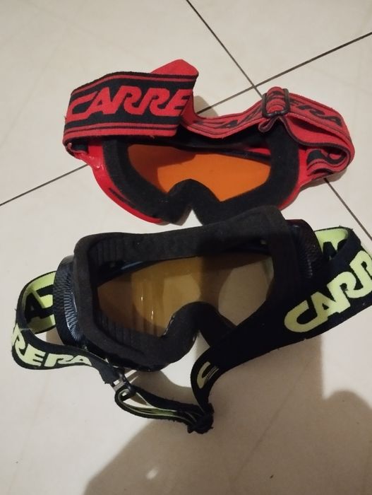 Лижні маки (окуляри бренду Carrera.