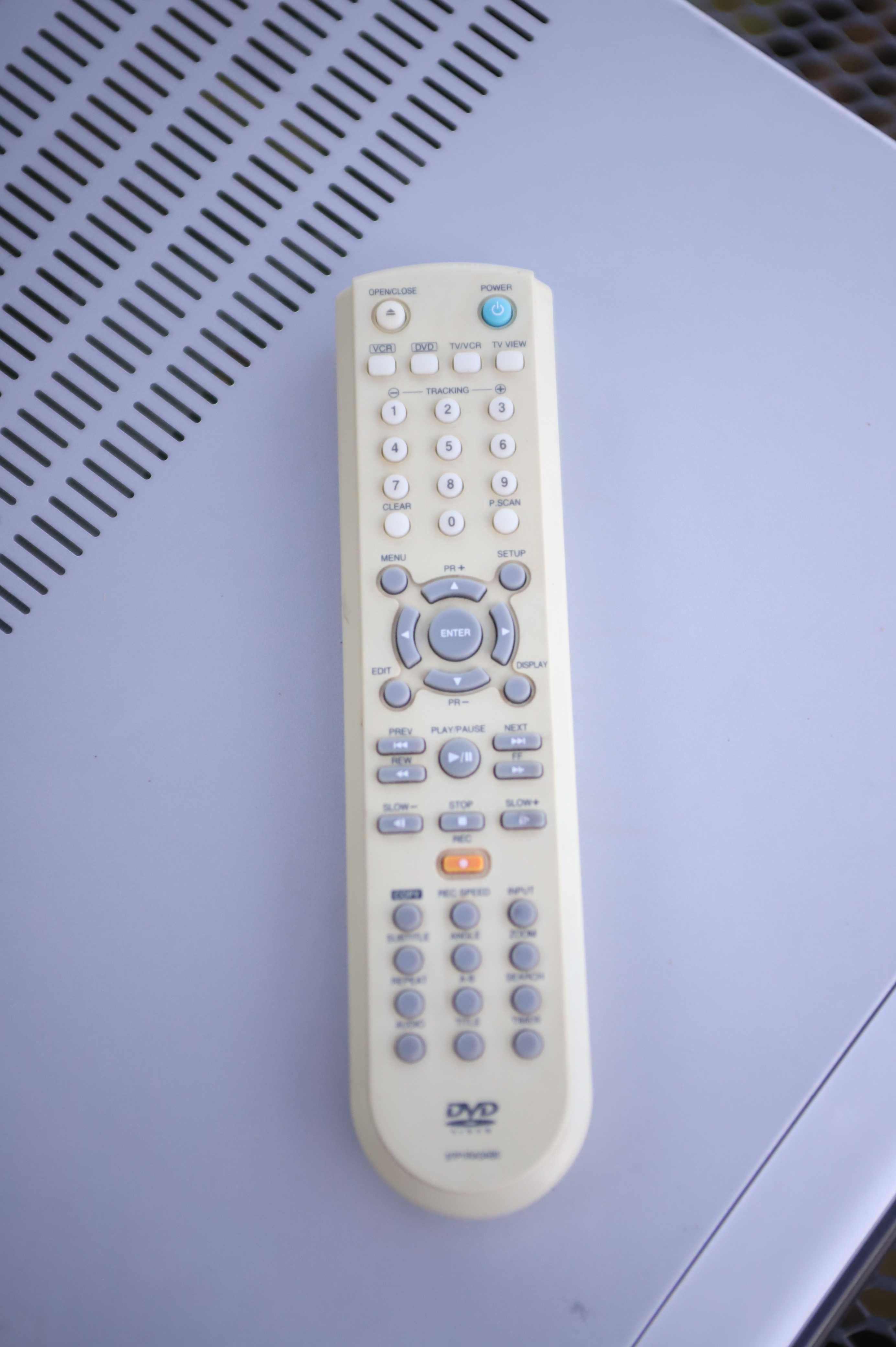 Nagrywarka DVD-VHS DUal