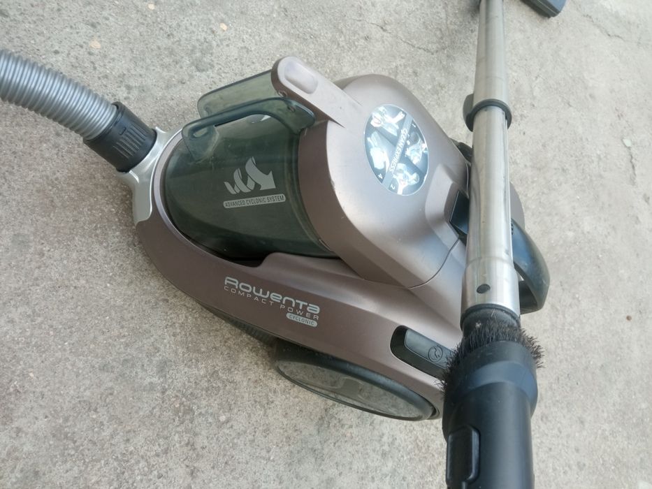 Продам Пилосос без мішка Rowenta Compact Power Cyclone