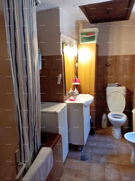 Будинок, центр Бує, Істрія, 106 м²