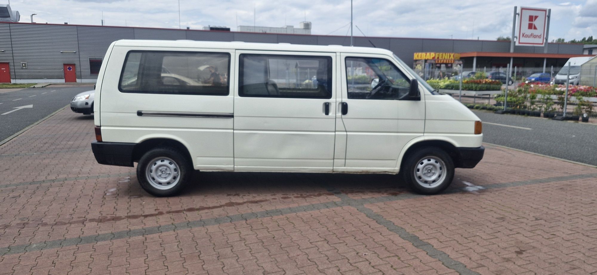 Volkswagen Transporter T4 2.4 Diesel 1995 – 6-osobowy Hak