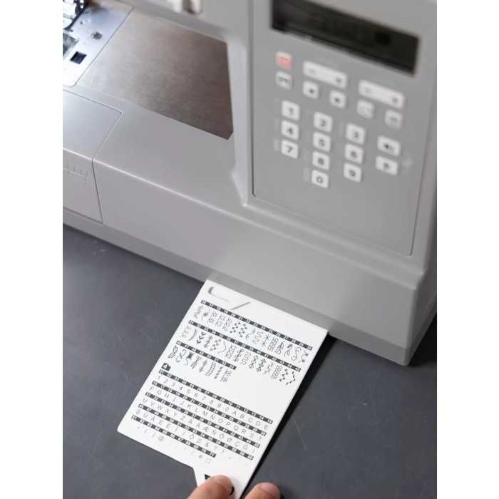 Máquina Costura Singer Heavy Duty 6705C