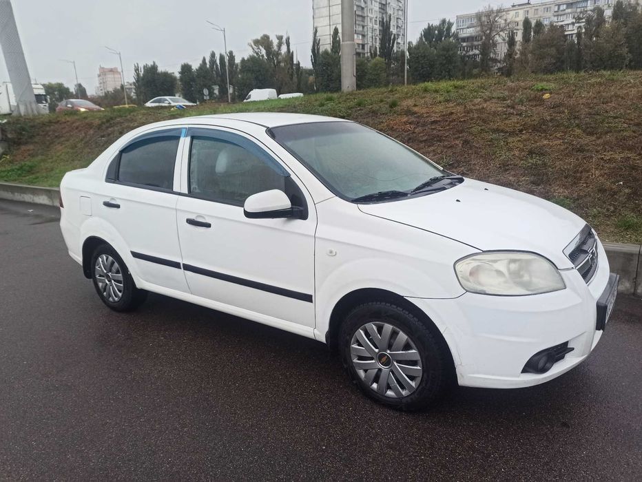 Продам Шевроле Авео т250