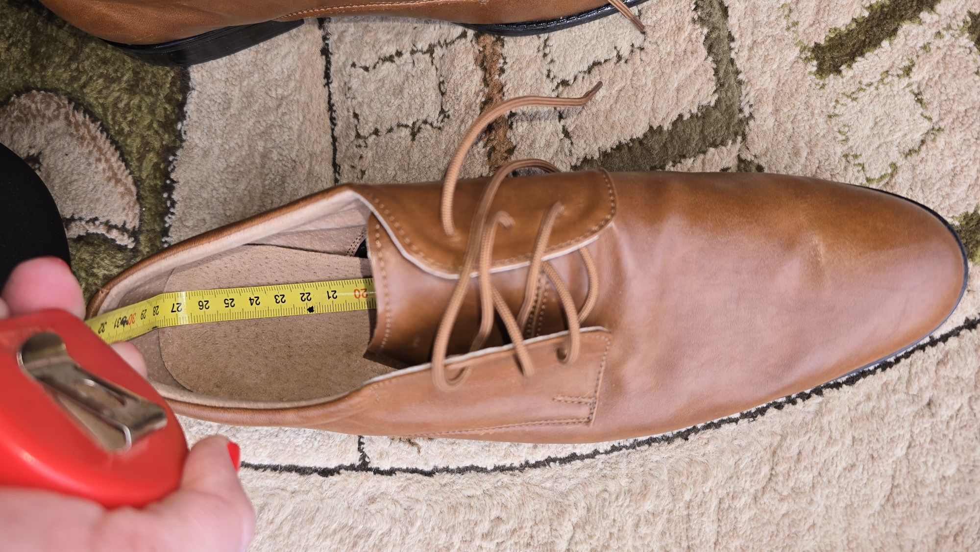 Buty garniturowe chłopięce rozmiar 39