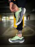 Мужские кроссовки Nike ACG Mountain Fly 2 Low White / Nike Air Max