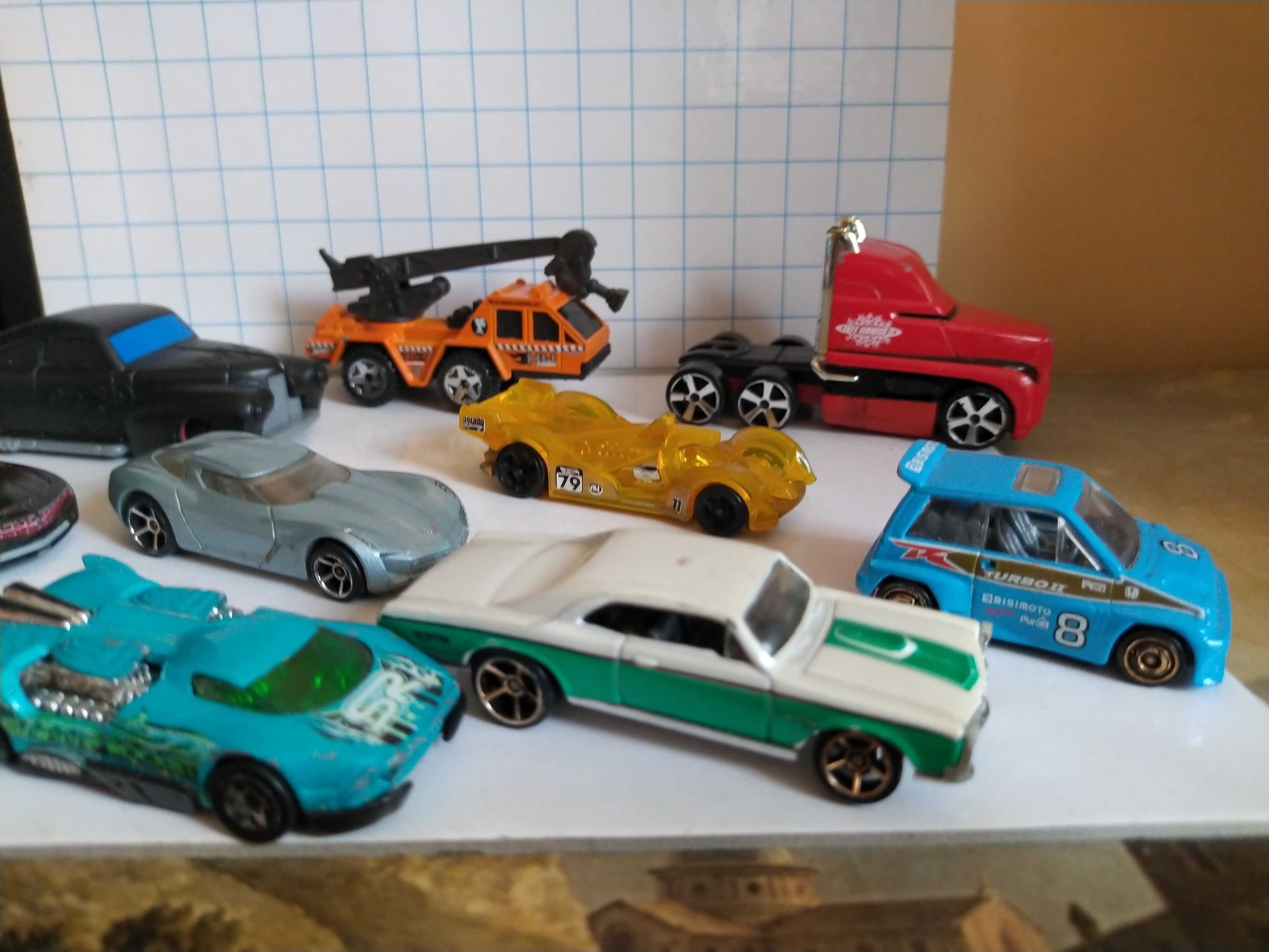 Resoraki Samochodziki Hot Wheels 10 sztuk