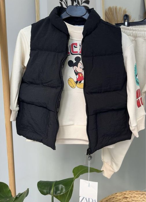 Розпродаж! Дитяча жилетка Zara