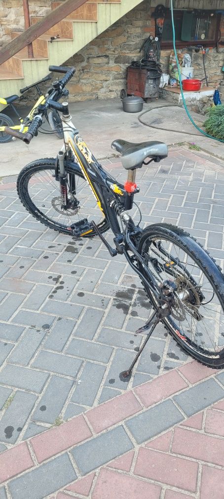 McKenzie Hill 800 Rower MTB