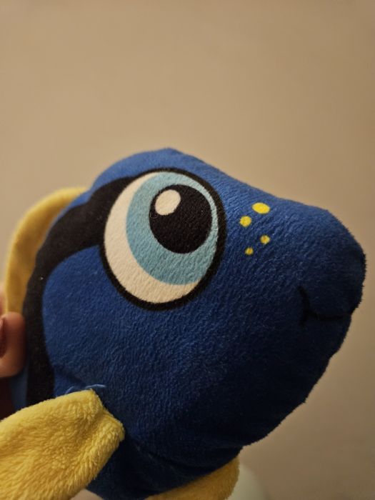 Zabawka pluszaczek rybkę Dory.