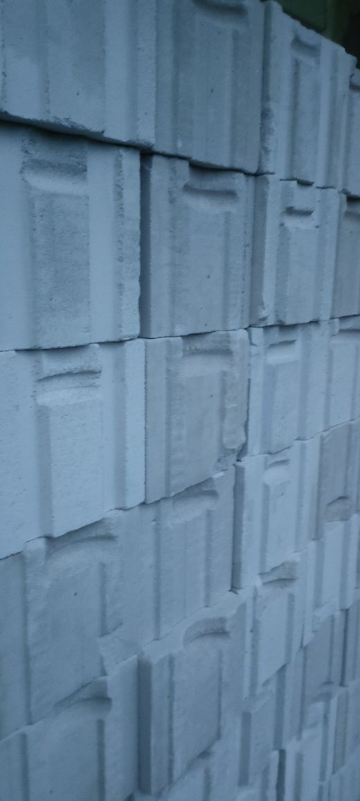 Pustak- beton komurkowy