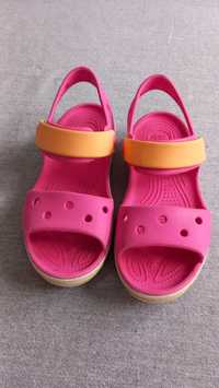 Sandałki Crocs J1 różowe dla dziewczynki