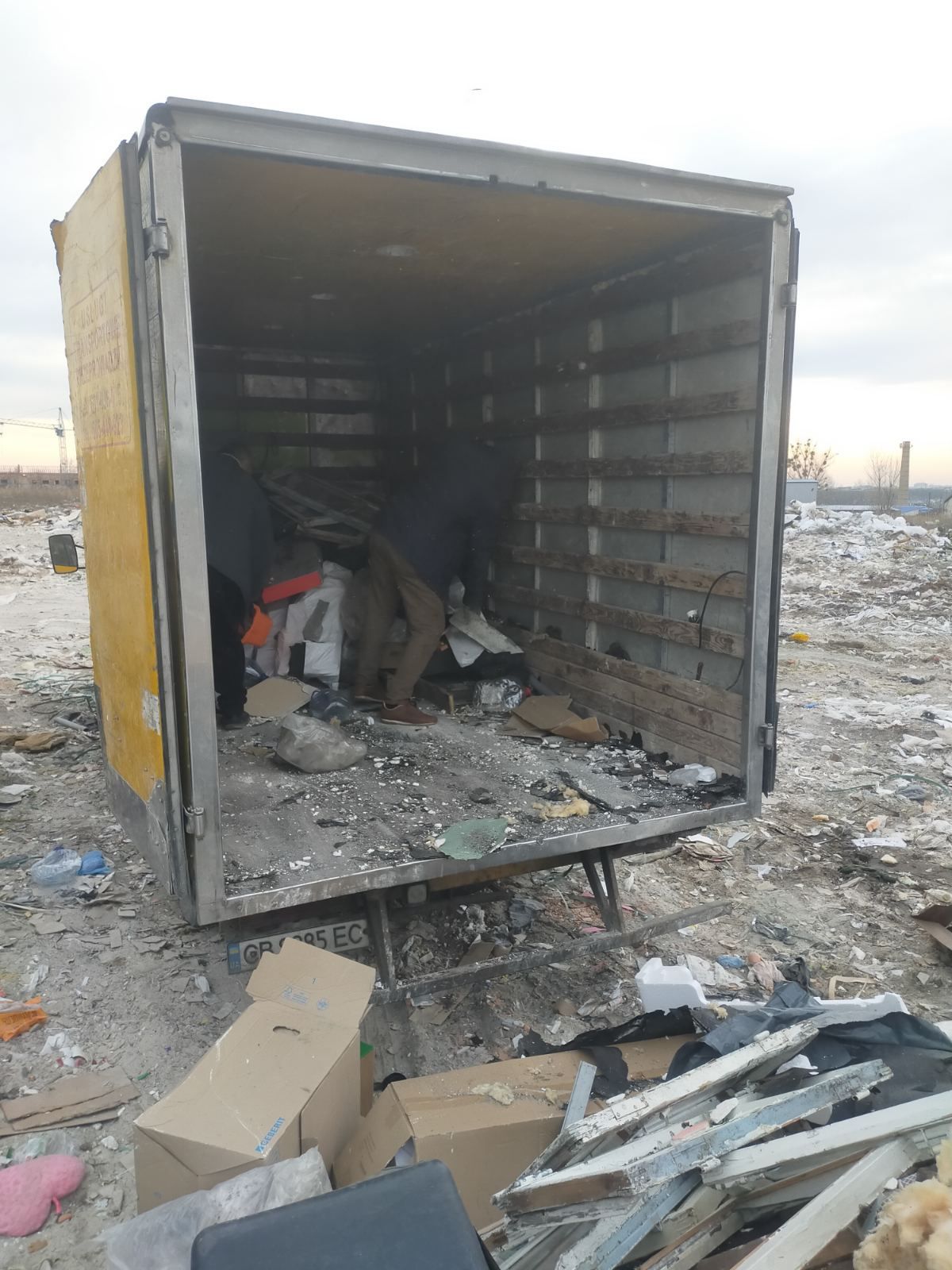 Вивіз строй мусора. Вивіз сміття побутового та будівельного.