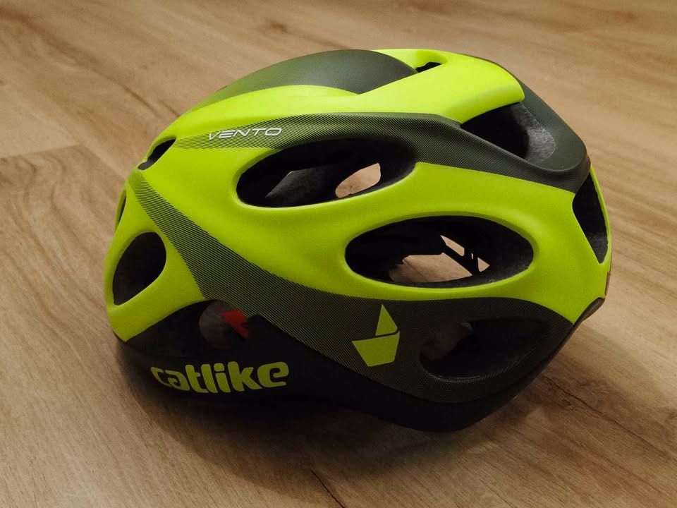 Capacete de Ciclismo Catlike Vento "NOVO"