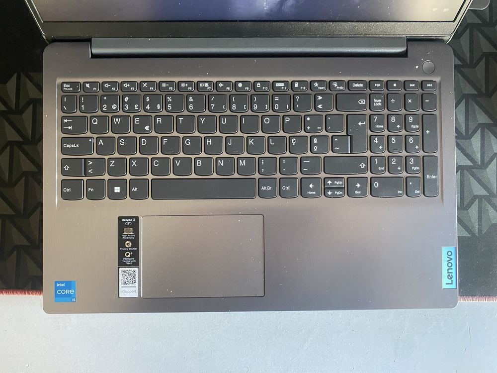 Portatil Lenovo - Novo