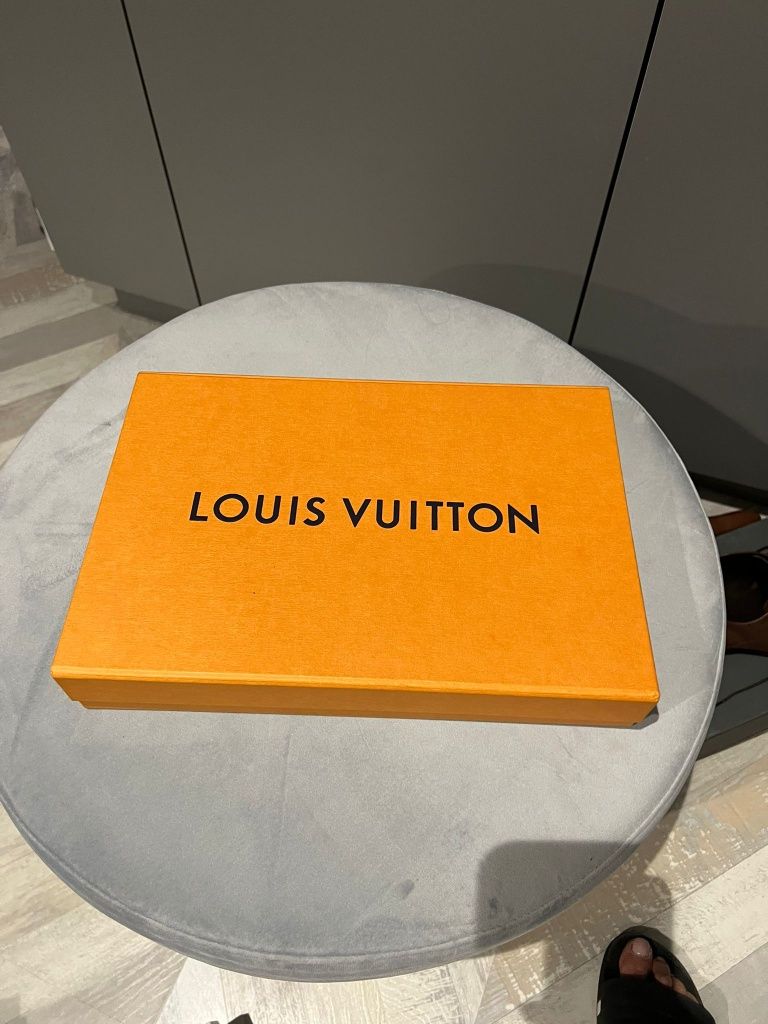 Pudełko Louis Vuitton