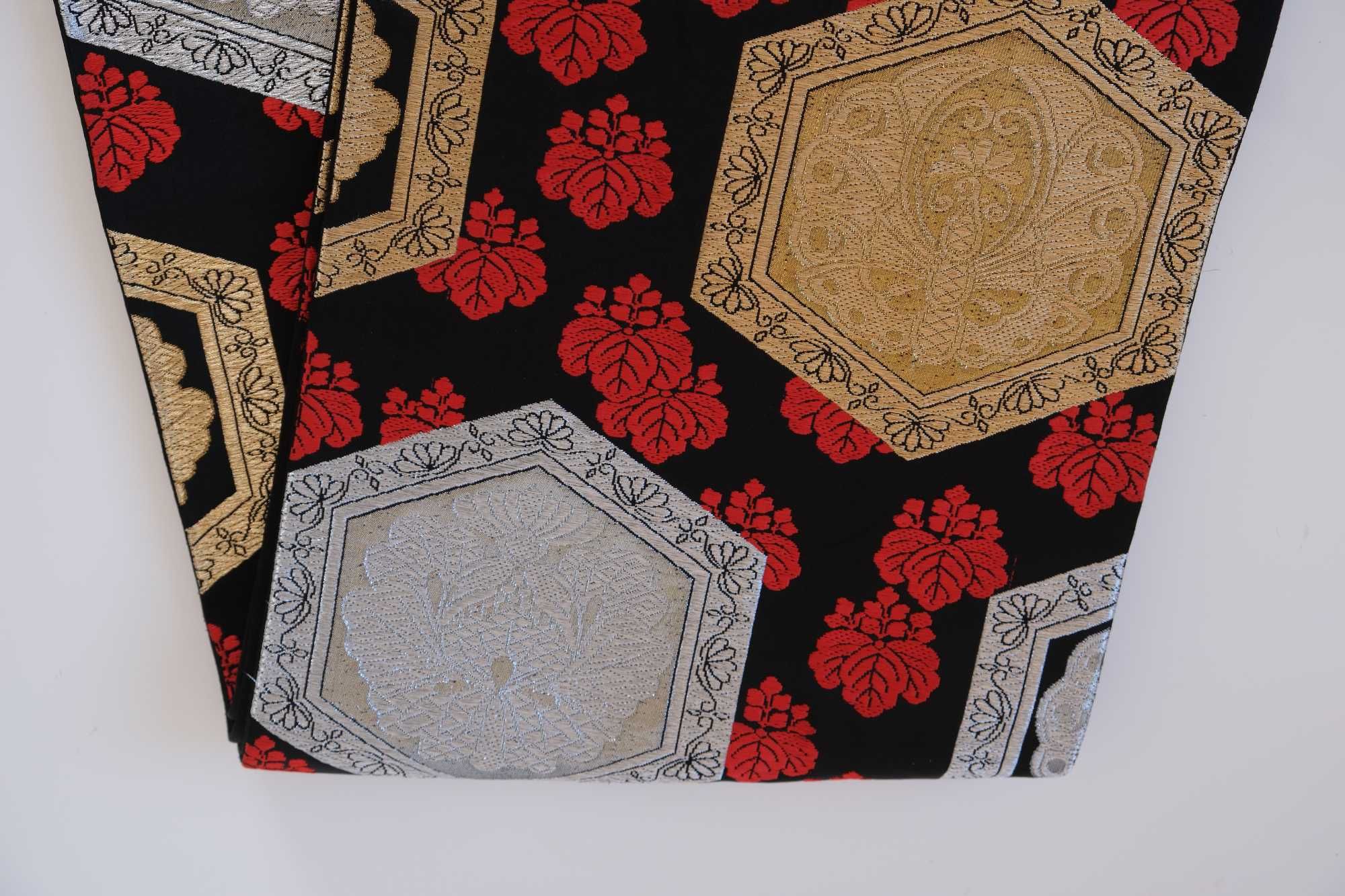 Czarny japoński pas fukuro obi do kimono paulownia czerwony złoty