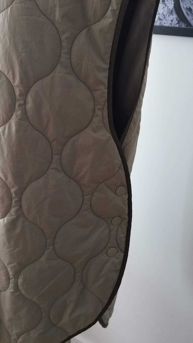 Kamizelka bezrękawnik damski 42 długa ocieplana pikowana H&M oliwkowa