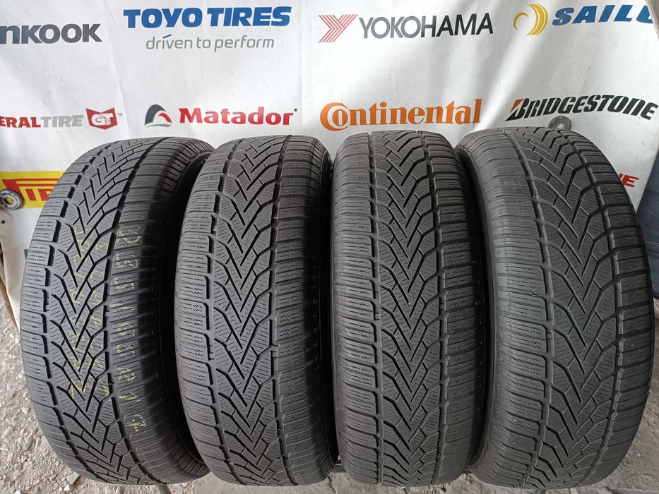 Зимові шини 235/65 R17 Semperit speed grip 2