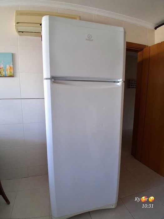 Frigorifico 2 portas usado em bom estado