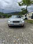 Mercedes-Benz 220