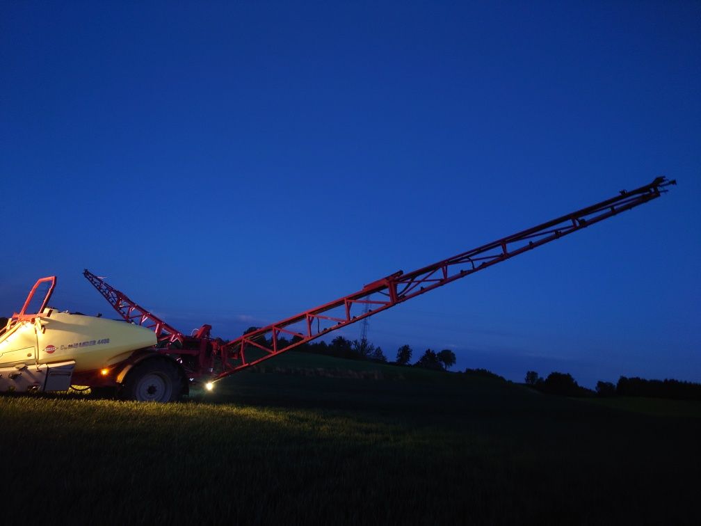 Opryskiwacz hardi commander 4400.30m rau. John Deere.
