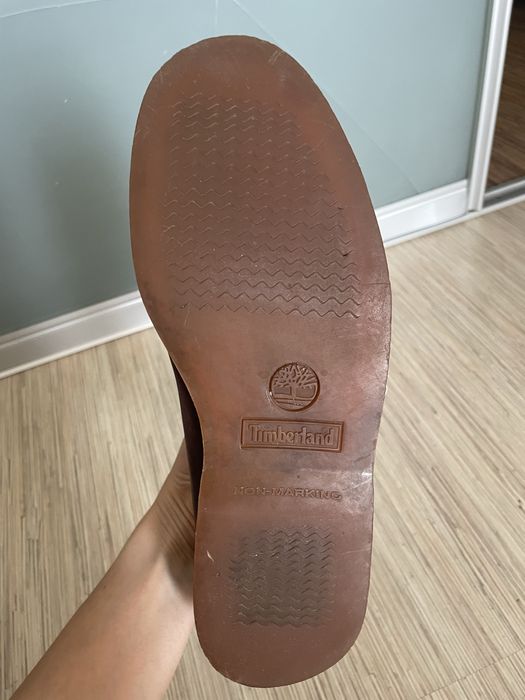 Продам чоловіче взуття Timberland