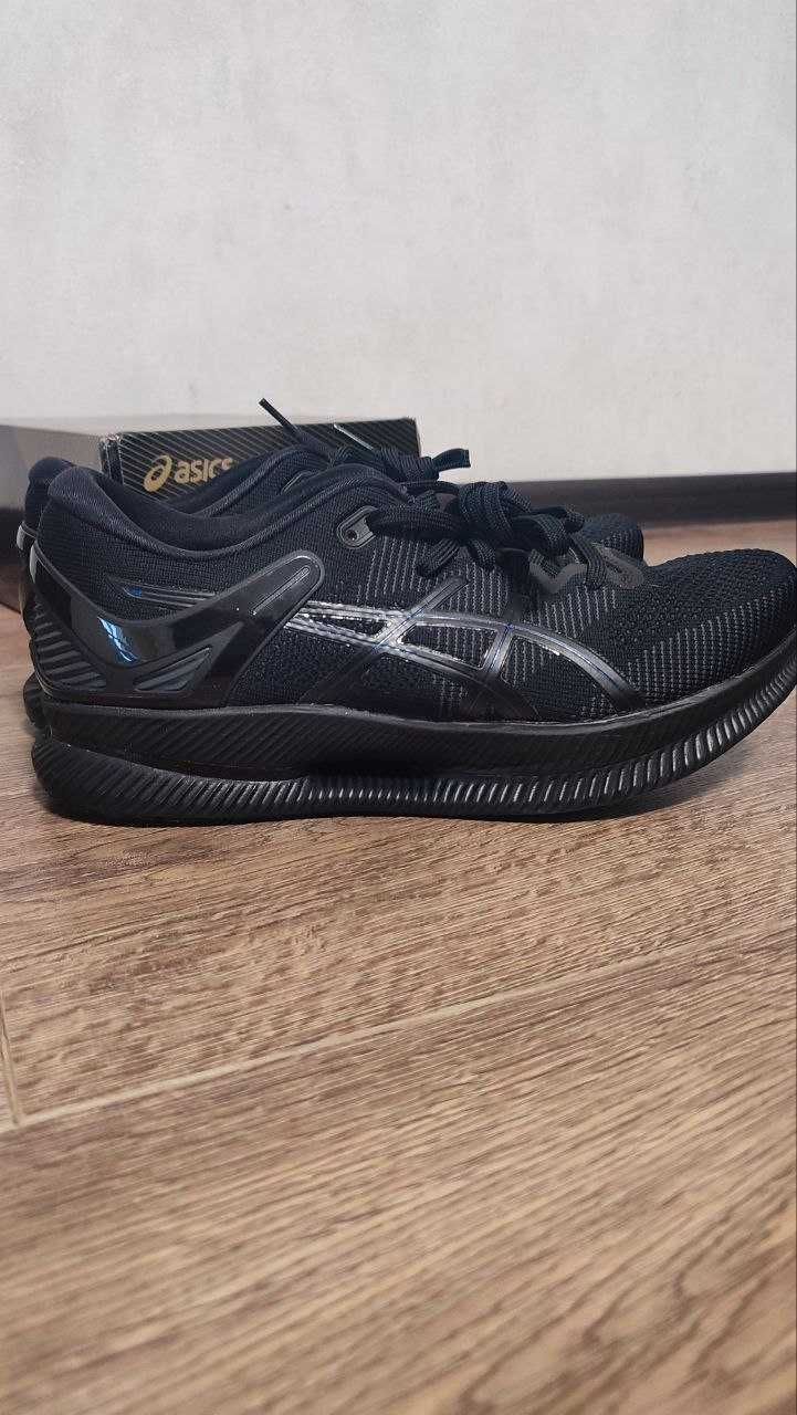Asics MetaRide Mens Running Shoes - Black  Розмір: EUR 43.5