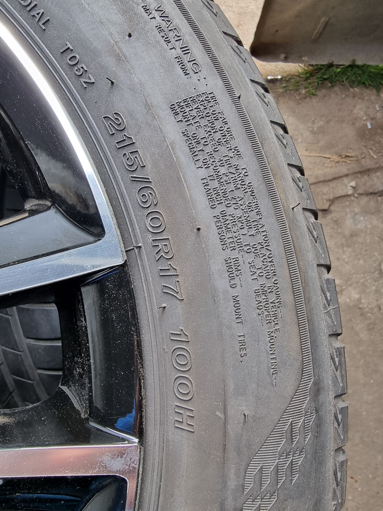 Шини 215/60R17 100H Bridgestone Turanza T005, літо