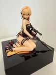 Figurka Anime Girls' Frontline OTs-14, pudełko z pozytywką, skala 1:8