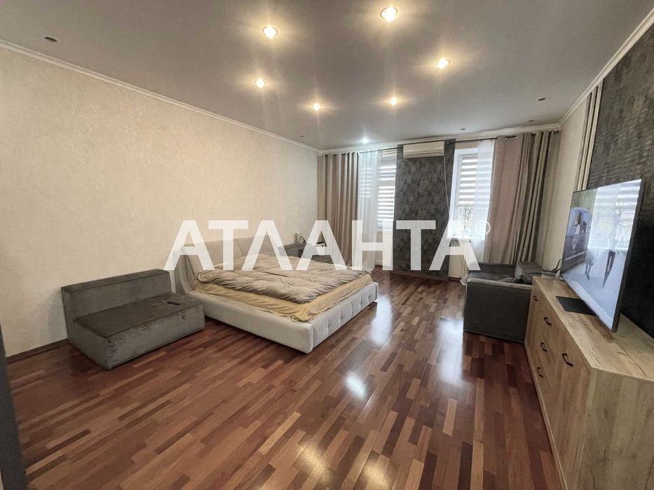 Просторная 2-ком. в статусном ЖК на Французском бульваре.