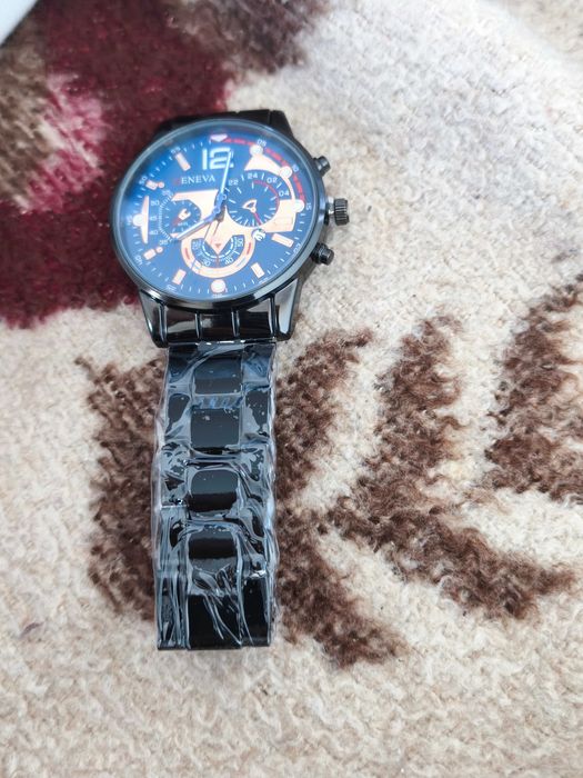 Relógio Geneva aço inoxidável como novo