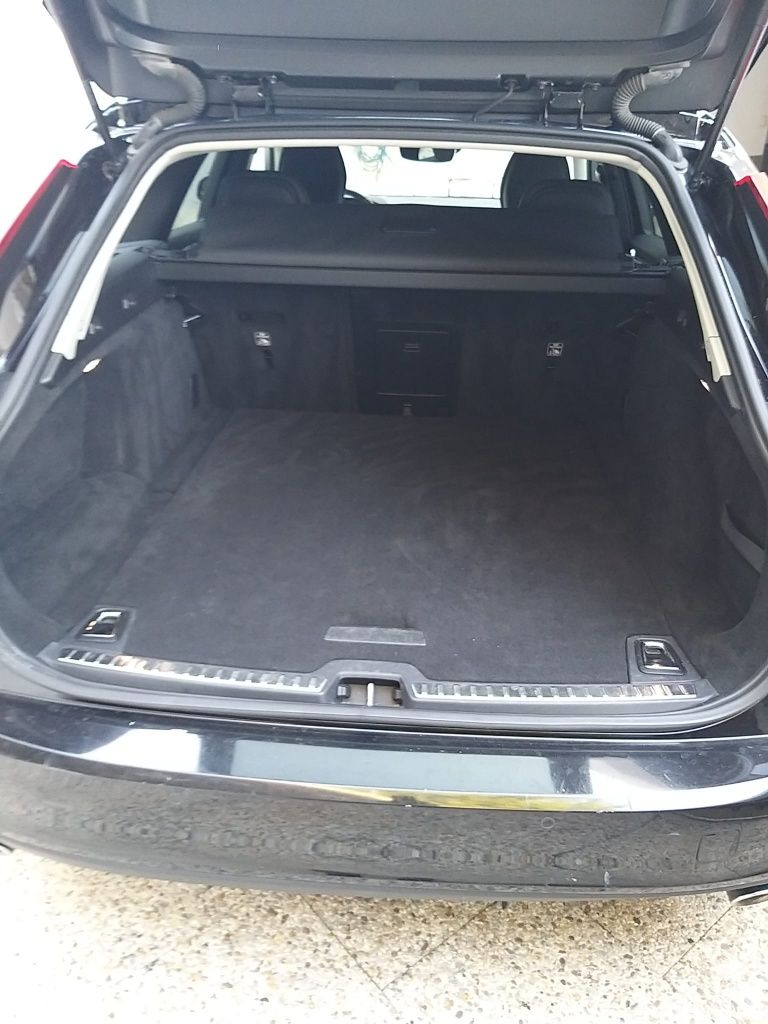Vendo Volvo V90 bom estado