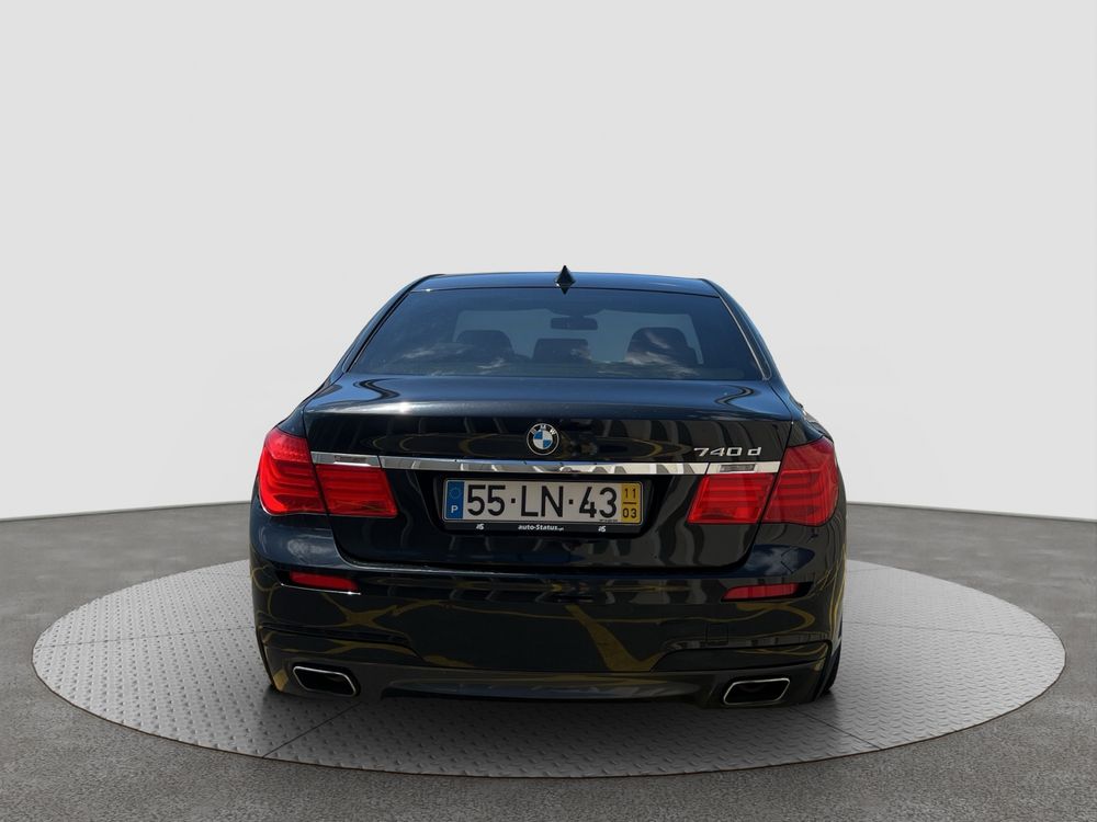 BMW 740d 2011 Pack M • Único Dono • Histórico Completo