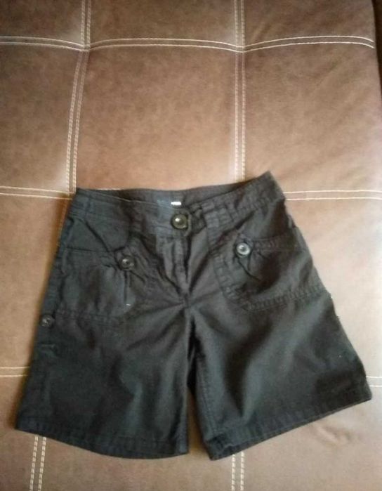 Чорні жіночі шорти