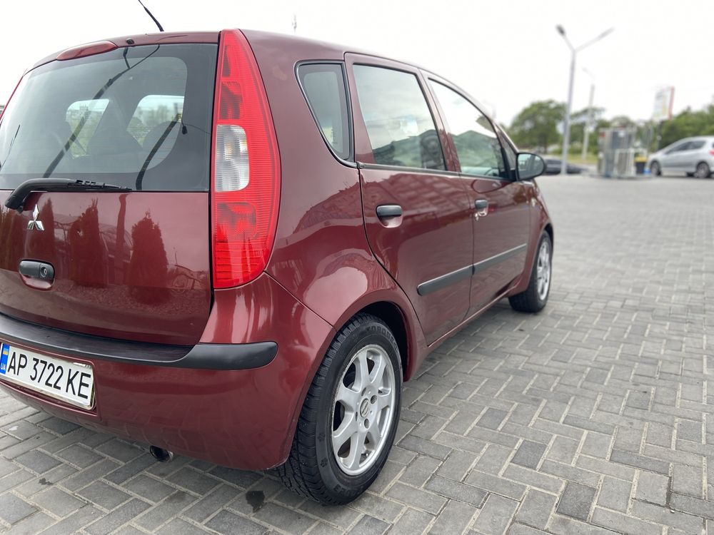 Mitsubishi Colt без торга!