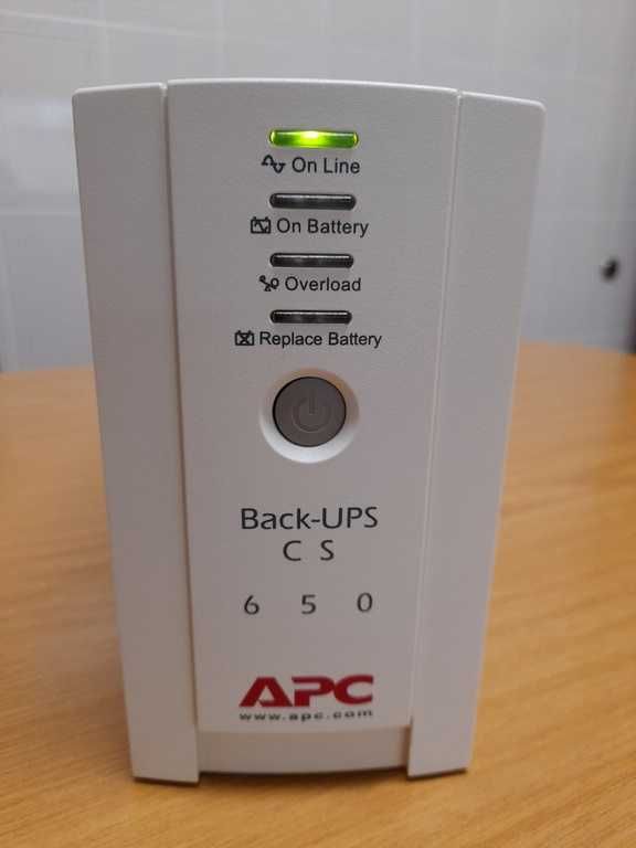 UPS APC back-ups CS 650