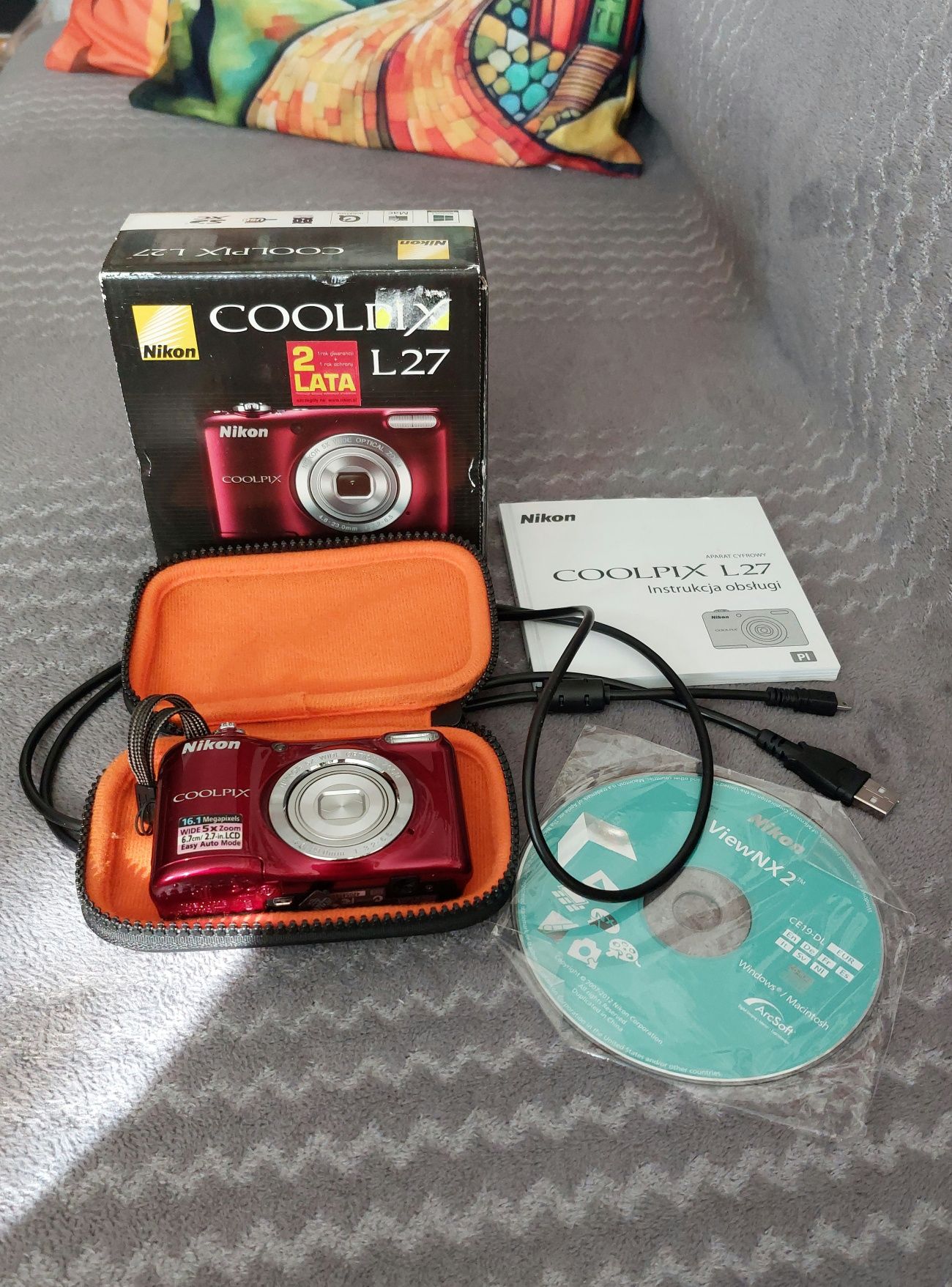 Nikon coolpix L27 aparat fotograficzny + filmy dla każdego, stan bdb