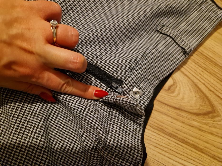 Spodnie pepitka uciągliwe uniwersalne m