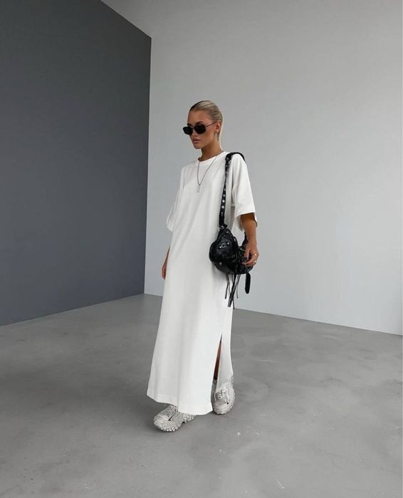 Сукні жіночочі неперевершеної якості на різний смак