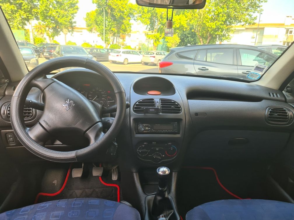 Pegeout 206 gasolina 1.1 2002