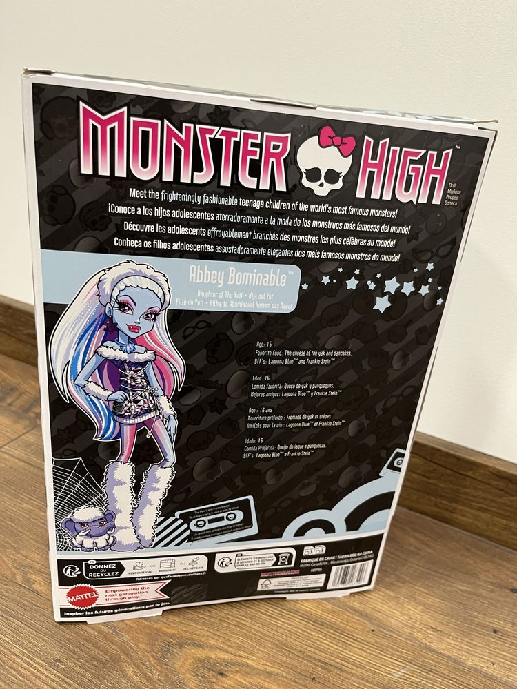 Abbey Creeproduction Monster High