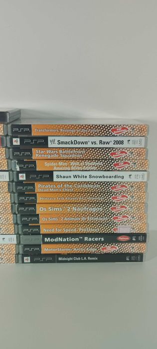 Lote 27 Jogos PSP Playstation Portable